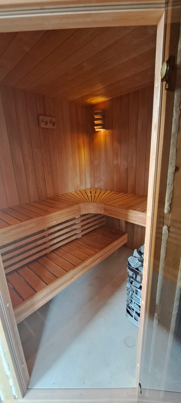 Sauna bank - Elzen Frontafdichting - Afbeelding 3