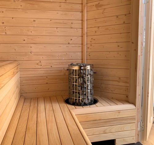 Zelfbouw sauna ingebouwde kachel